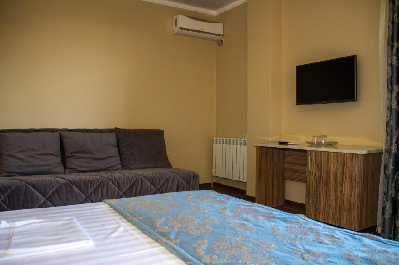 Hotel San Arda Gagra Exterior photo