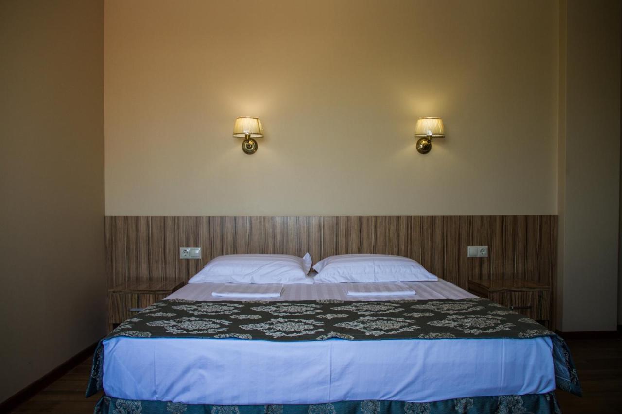 Hotel San Arda Gagra Exterior photo